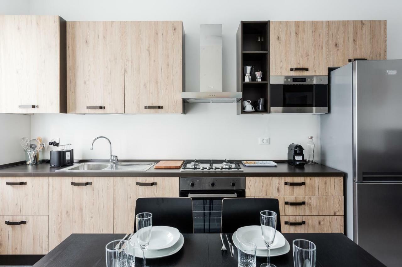 Comfortable Family Group Apartment Via Paruta Mailand Exterior foto