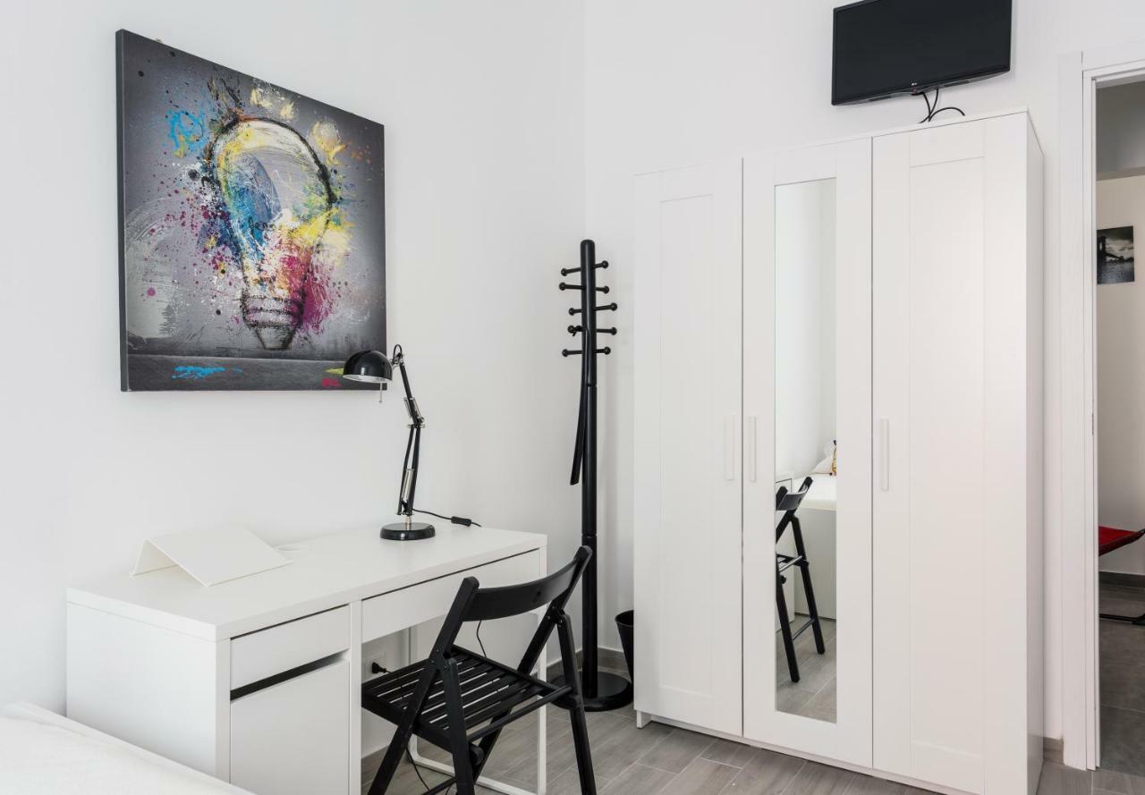 Comfortable Family Group Apartment Via Paruta Mailand Exterior foto